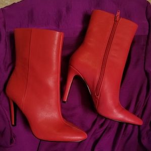 Nine West Agel Red Boots